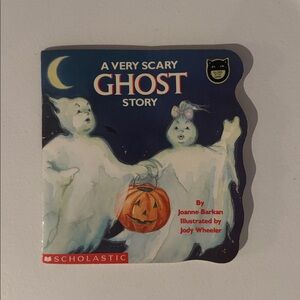 A very scary ghost story - glow in the dark Halloween book 👻👻🎃🎃